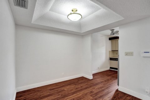 Condominio en venta en Tamarac, Florida, 2 dormitorios, 93.83 m2 № 2146754 - foto 14