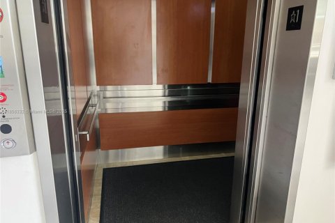 Купить кондоминиум в Уэстон, Флорида 2 спальни, 114.73м2, № 1756840 - фото 21