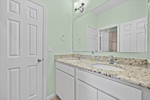 House in Port St. Lucie, Florida 4 bedrooms, 320.33 sq.m. № 2246358 - photo 27