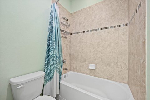 House in Port St. Lucie, Florida 4 bedrooms, 320.33 sq.m. № 2246358 - photo 26