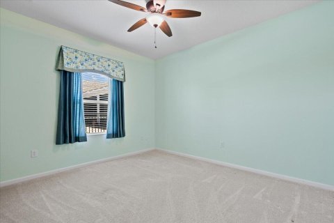 House in Port St. Lucie, Florida 4 bedrooms, 320.33 sq.m. № 2246358 - photo 25