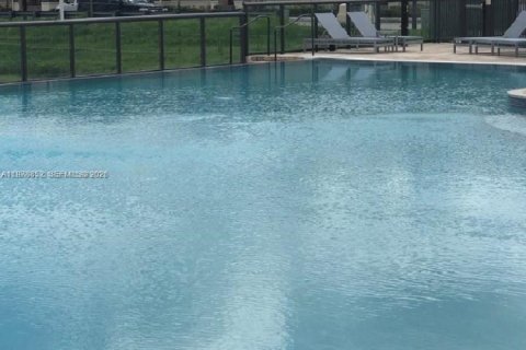 Снять в аренду квартиру в Майами, Флорида № 2046242 - фото 10