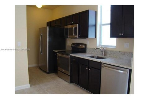 Студия в Майами, Флорида № 2046242