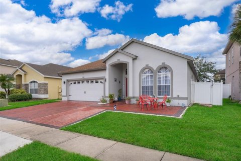 House in Orlando, Florida 4 bedrooms, 182.46 sq.m. № 1843304 - photo 3