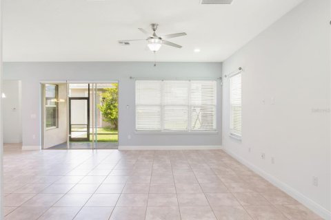 Casa en venta en Winter Garden, Florida, 4 dormitorios, 219.71 m2 № 1803809 - foto 14