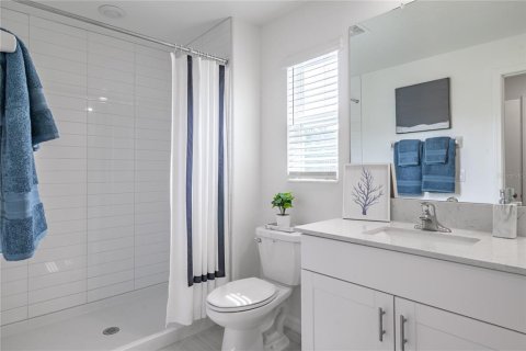 Townhouse in Wimauma, Florida 2 bedrooms, 146.6 sq.m. № 2123733 - photo 8