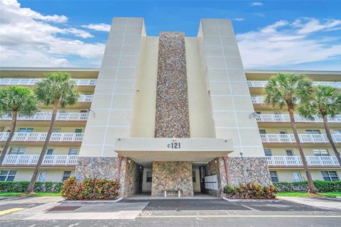Condominio en venta en Dania Beach, Florida, 2 dormitorios, 110.55 m2 № 1886643 - foto 2