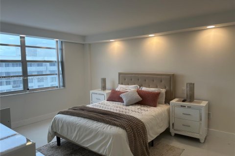 Купить кондоминиум в Авентура, Флорида 2 спальни, 117.8м2, № 1841083 - фото 4