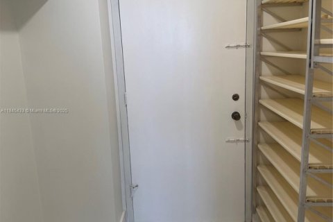 Купить кондоминиум в Авентура, Флорида 2 спальни, 117.8м2, № 1841083 - фото 12