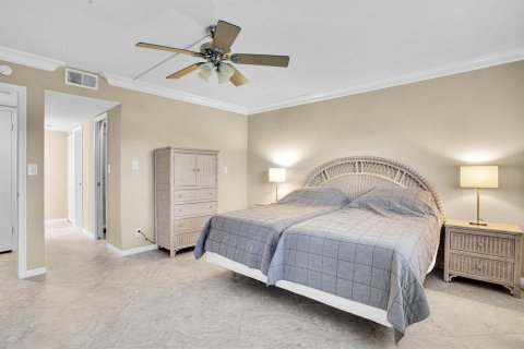 Condo in Coconut Creek, Florida, 2 bedrooms № 2402391 - photo 20