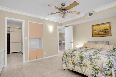 Condo in Coconut Creek, Florida, 2 bedrooms № 2402391 - photo 15