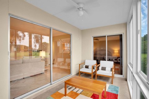 Condo in Coconut Creek, Florida, 2 bedrooms № 2402391 - photo 28
