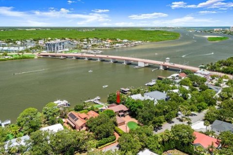 Villa ou maison à vendre à New Smyrna Beach, Floride: 5 chambres, 400.97 m2 № 1815638 - photo 30