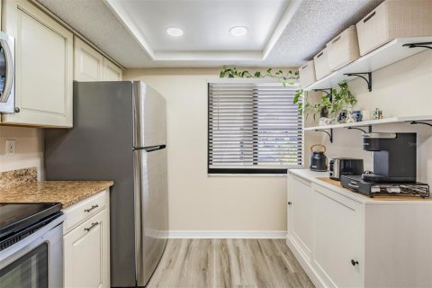Condominio en venta en Oldsmar, Florida, 2 dormitorios, 101.64 m2 № 2204544 - foto 19