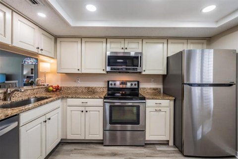 Condominio en venta en Oldsmar, Florida, 2 dormitorios, 101.64 m2 № 2204544 - foto 15