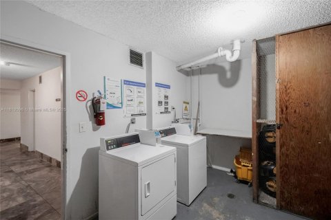 Copropriété à vendre à North Miami, Floride: 2 chambres, 97.55 m2 № 1755902 - photo 25