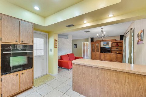 Villa ou maison à vendre à Fort Lauderdale, Floride: 4 chambres, 173.82 m2 № 1749719 - photo 18