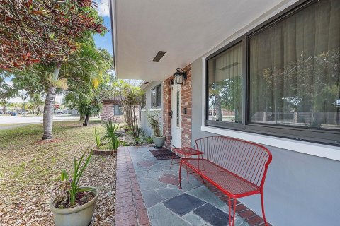 Villa ou maison à vendre à Fort Lauderdale, Floride: 4 chambres, 173.82 m2 № 1749719 - photo 9
