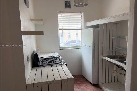 Copropriété à louer à Miami Beach, Floride: 40.88 m2 № 2193187 - photo 5