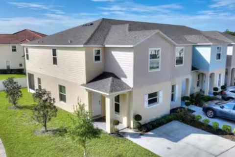 Townhouse in Kissimmee, Florida 3 bedrooms, 171.31 sq.m. № 2211239 - photo 3