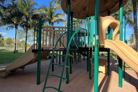 Copropriété à vendre à Aventura, Floride: 2 chambres, 115.66 m2 № 1704531 - photo 15