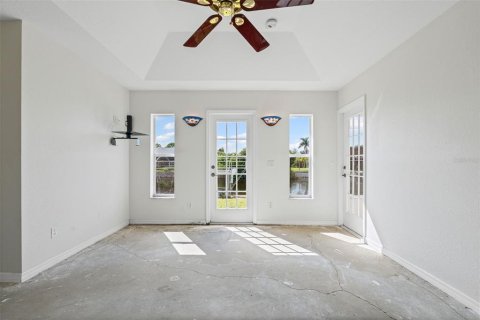 House in Port Charlotte, Florida 2 bedrooms, 153.57 sq.m. № 1908216 - photo 20