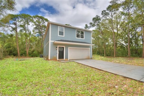 House in Avon Park, Florida 4 bedrooms, 205.87 sq.m. № 2096330 - photo 2