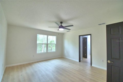 House in Avon Park, Florida 4 bedrooms, 205.87 sq.m. № 2096330 - photo 16