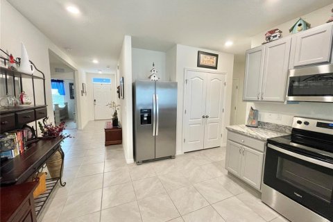 Villa ou maison à vendre à Lake Alfred, Floride: 3 chambres, 130.53 m2 № 2402822 - photo 6