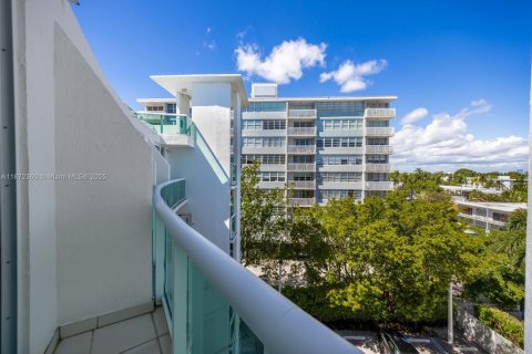 Copropriété à louer à Miami Beach, Floride: 2 chambres, 136.29 m2 № 1951289 - photo 30