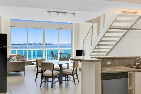 Copropriété à louer à Miami Beach, Floride: 2 chambres, 136.29 m2 № 1951289 - photo 14