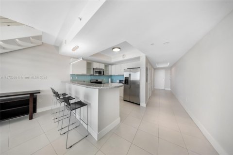 Copropriété à louer à Miami Beach, Floride: 2 chambres, 136.29 m2 № 1951289 - photo 19