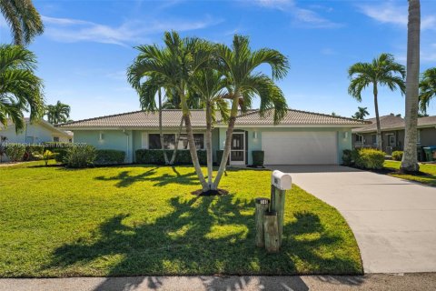 Villa ou maison à vendre à Cape Coral, Floride: 3 chambres, 235.04 m2 № 1970835 - photo 6