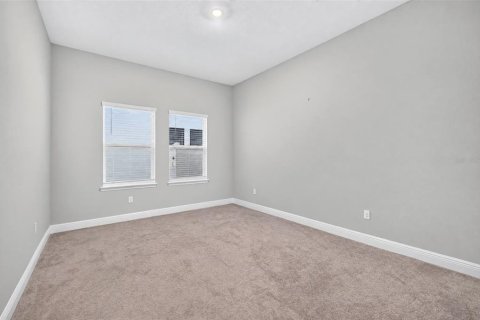 Villa ou maison à vendre à Odessa, Floride: 4 chambres, 300.63 m2 № 2408494 - photo 18