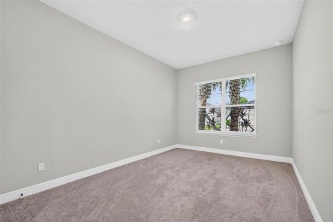 Villa ou maison à vendre à Odessa, Floride: 4 chambres, 300.63 m2 № 2408494 - photo 17