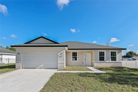 Villa ou maison à Ocala, Floride 4 chambres, 169.73 m2 № 2157981