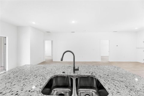 Villa ou maison à vendre à Ocala, Floride: 4 chambres, 169.73 m2 № 2157981 - photo 17