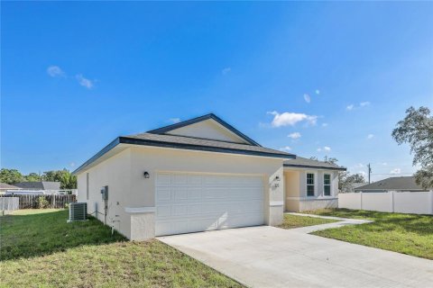 Villa ou maison à vendre à Ocala, Floride: 4 chambres, 169.73 m2 № 2157981 - photo 4