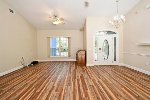 House in Deltona, Florida 4 bedrooms, 254.55 sq.m. № 1662918 - photo 5