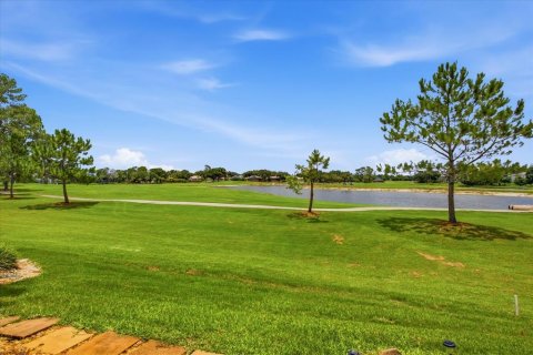 Condo in Lake Mary, Florida, 2 bedrooms № 2150297 - photo 15