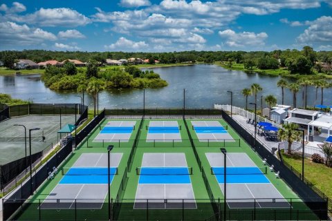 Condo in Lake Mary, Florida, 2 bedrooms № 2150297 - photo 21