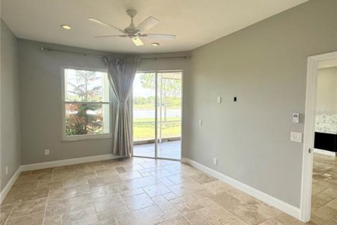 Condo in Lake Mary, Florida, 2 bedrooms № 2150297 - photo 10