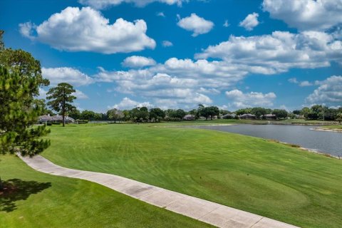 Condo in Lake Mary, Florida, 2 bedrooms № 2150297 - photo 14