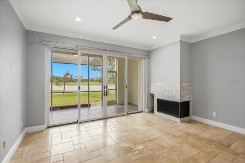 Condo in Lake Mary, Florida, 2 bedrooms № 2150297 - photo 7