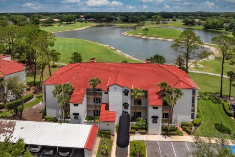 Condo in Lake Mary, Florida, 2 bedrooms № 2150297 - photo 3