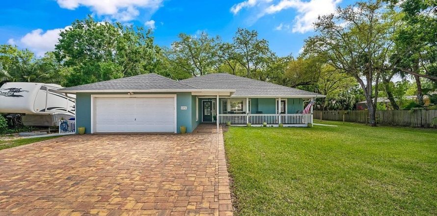House in Vero Beach, Florida 3 bedrooms, 170.48 sq.m. № 1073699