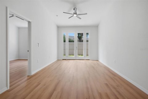 Touwnhouse à vendre à Apopka, Floride: 2 chambres, 111.95 m2 № 2356641 - photo 7