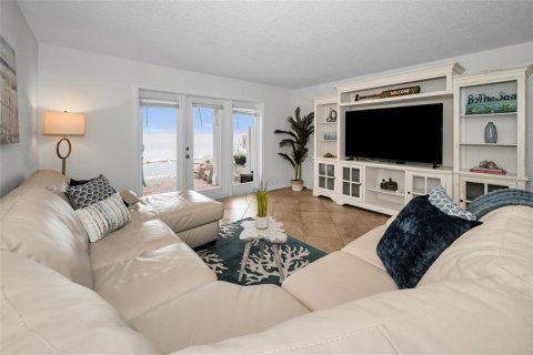 Adosado en alquiler en Saint Petersburg, Florida, 2 dormitorios, 97.83 m2 № 1843578 - foto 3