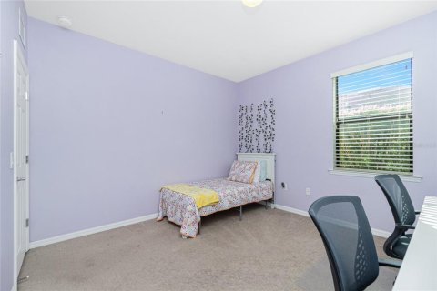 House in North Port, Florida 4 bedrooms, 181.62 sq.m. № 1526465 - photo 30