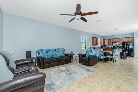 House in North Port, Florida 4 bedrooms, 181.62 sq.m. № 1526465 - photo 21